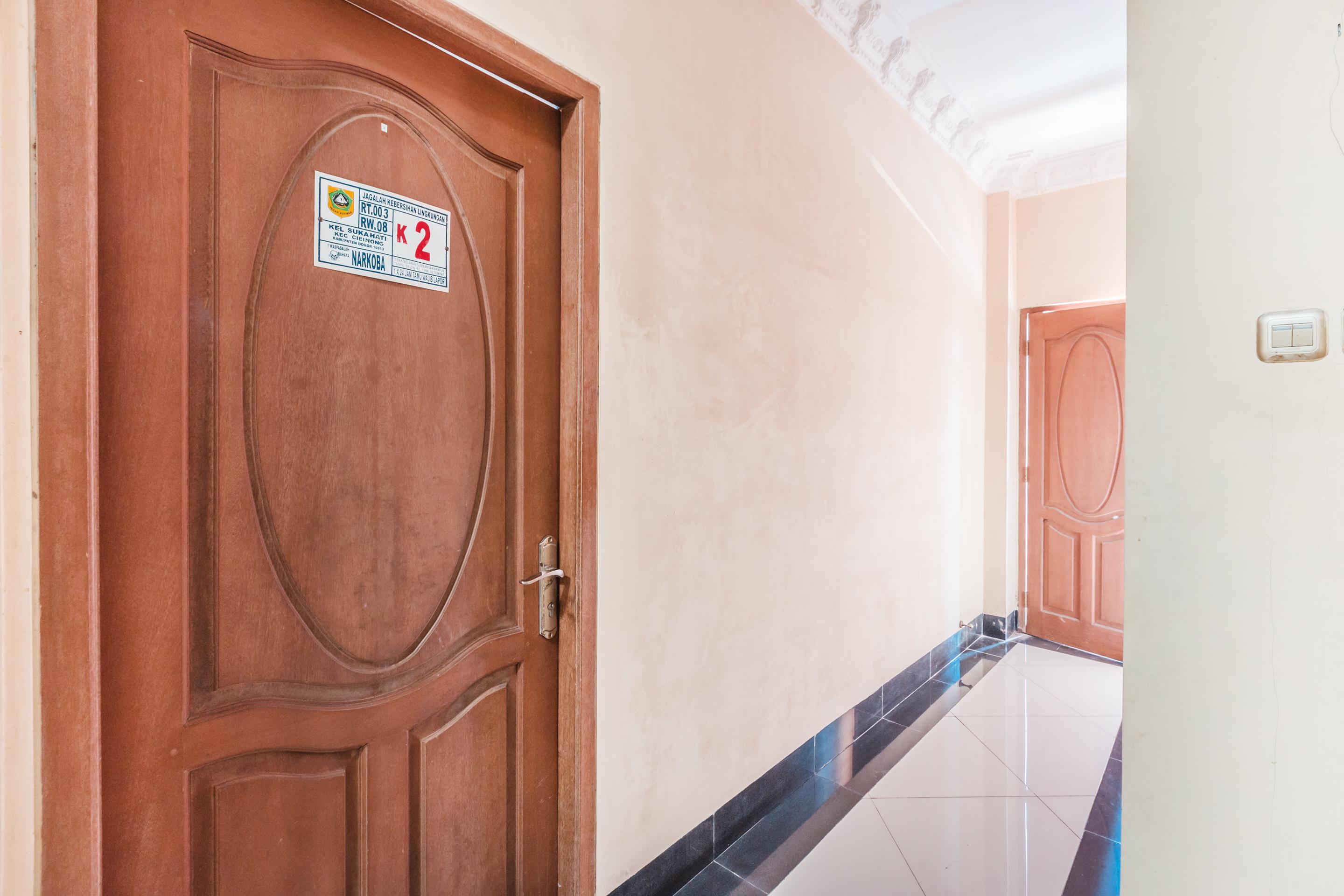 OYO 1640 Fallinda Hotel Bogor Exterior foto